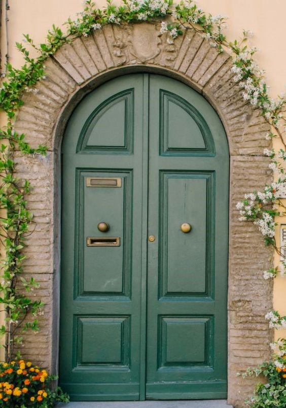 the best door installation and replacement services Sumter
